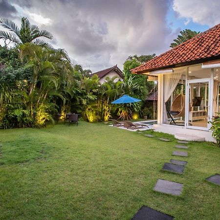 Villa Janitra سمينياك المظهر الخارجي الصورة