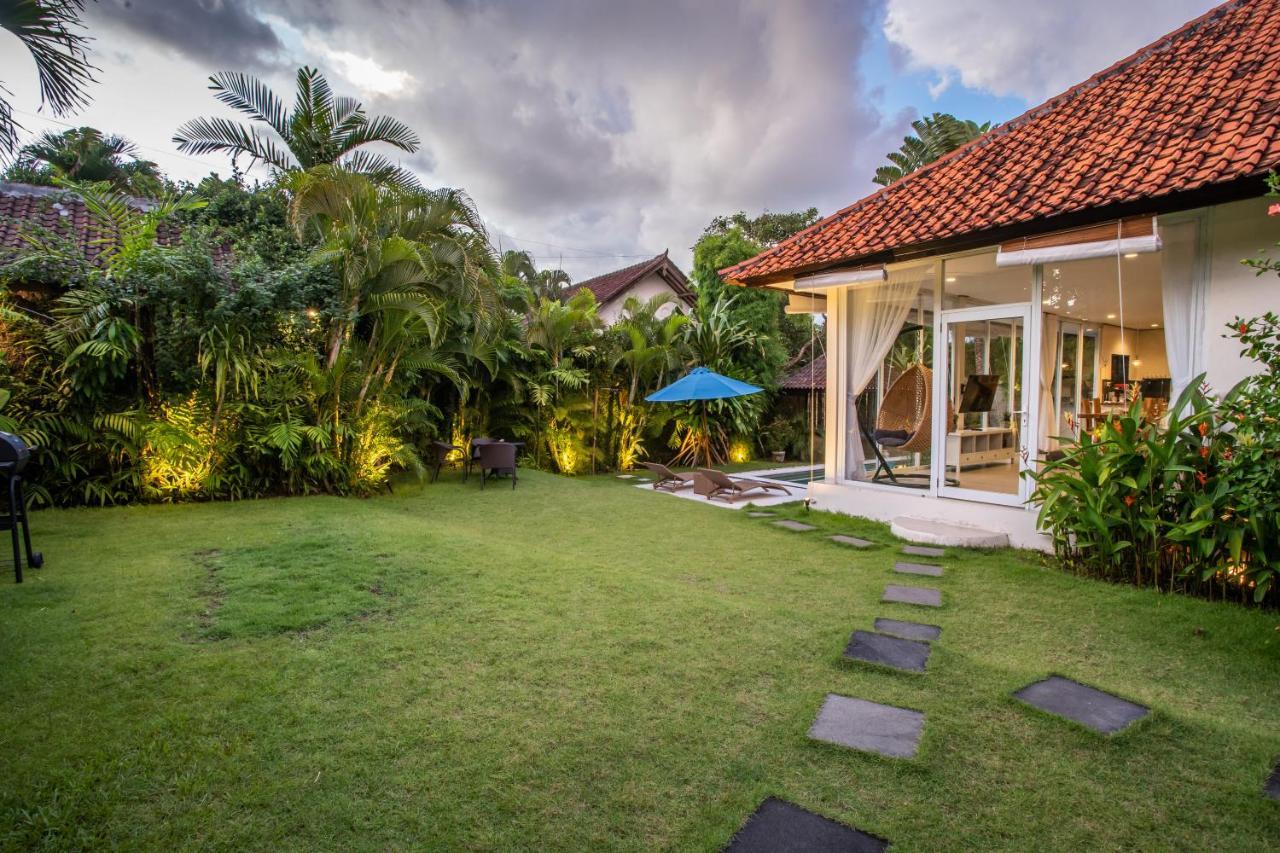 Villa Janitra سمينياك المظهر الخارجي الصورة